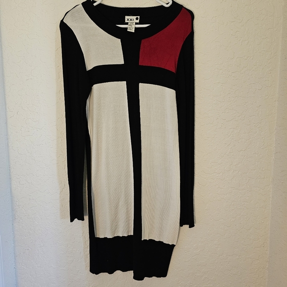 Forever 21 Dresses & Skirts - Color Block Sweater Dress